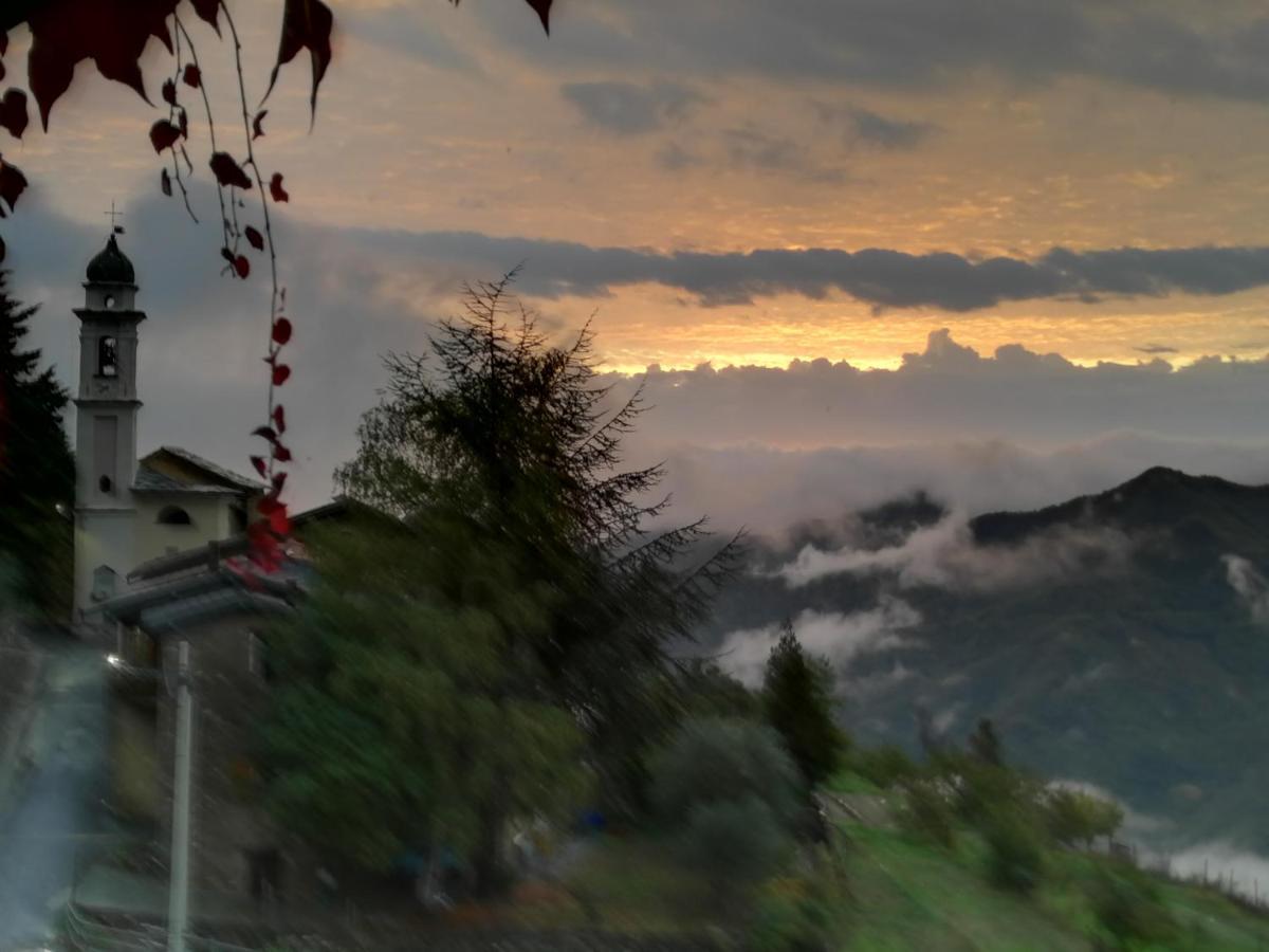 Casale Maria Mafalda Pieve di Teco Buitenkant foto