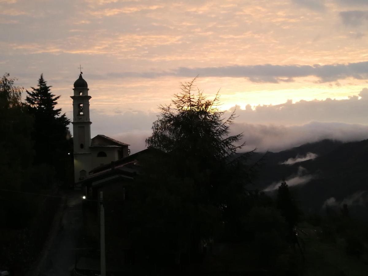 Casale Maria Mafalda Pieve di Teco Buitenkant foto
