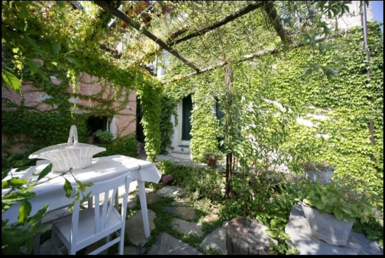 Casale Maria Mafalda Pieve di Teco Buitenkant foto